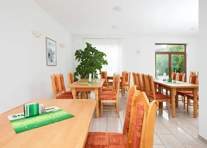 Hotel Chotol Horoměřice